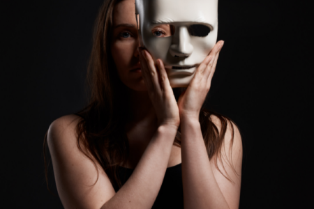 Erkennen von Manipulation: Taktiken, die von Manipulatoren verwendet werden, um Sie gefügig zu machen Taktiken, die von Manipulatoren verwendet werden